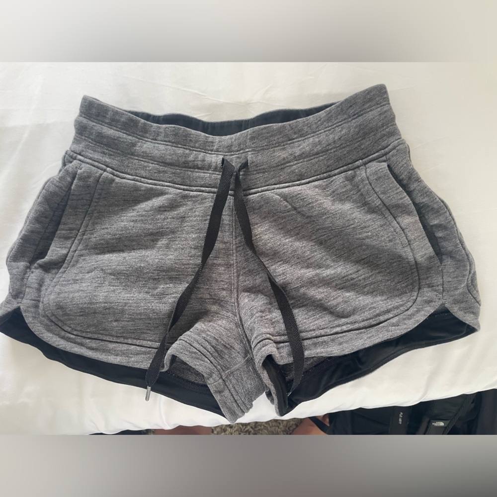 Lululemon lounge shorts